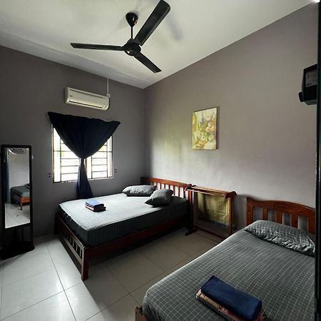 Taiping Homestay Husna Afina מראה חיצוני תמונה